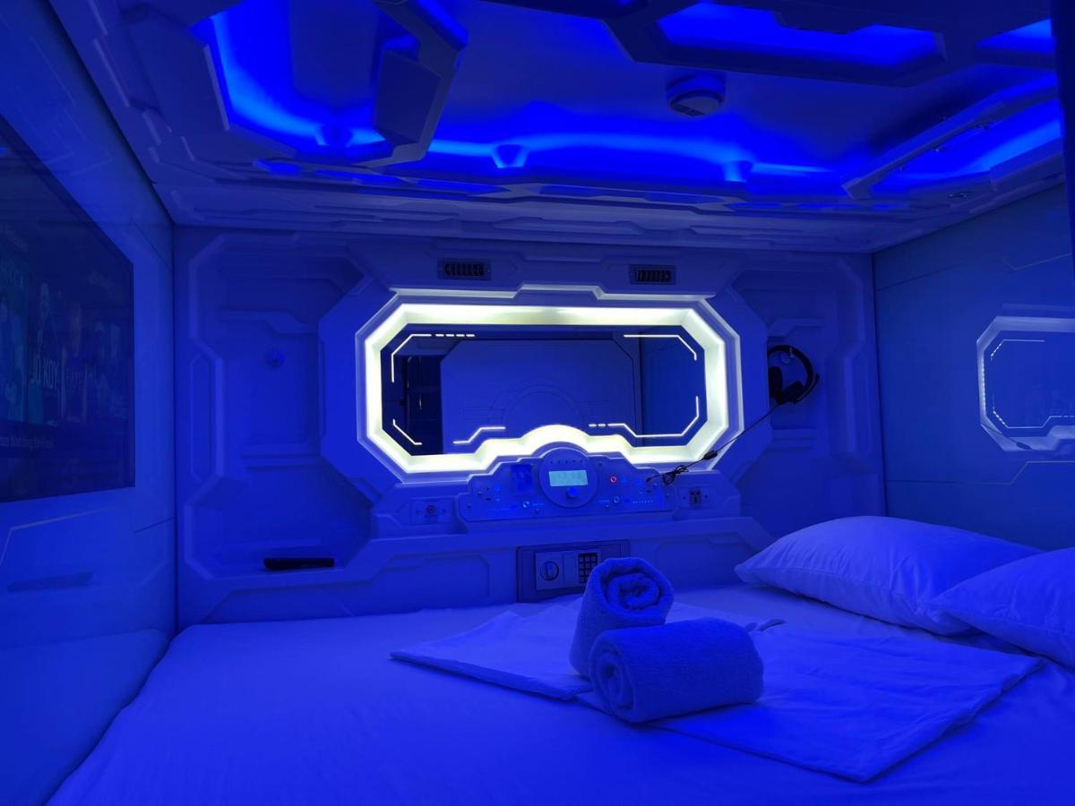 Bmax Spacepods Sleep In Space - 4Mins From Mactan Airport Lapu-Lapu City Esterno foto