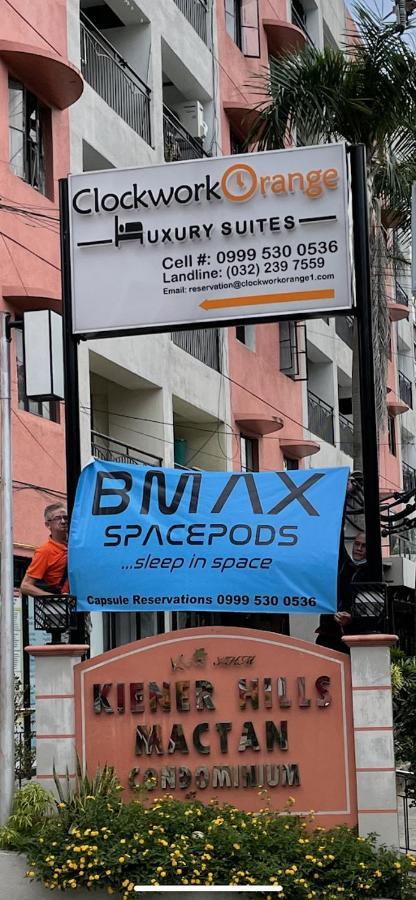 Bmax Spacepods Lapu-Lapu City Esterno foto