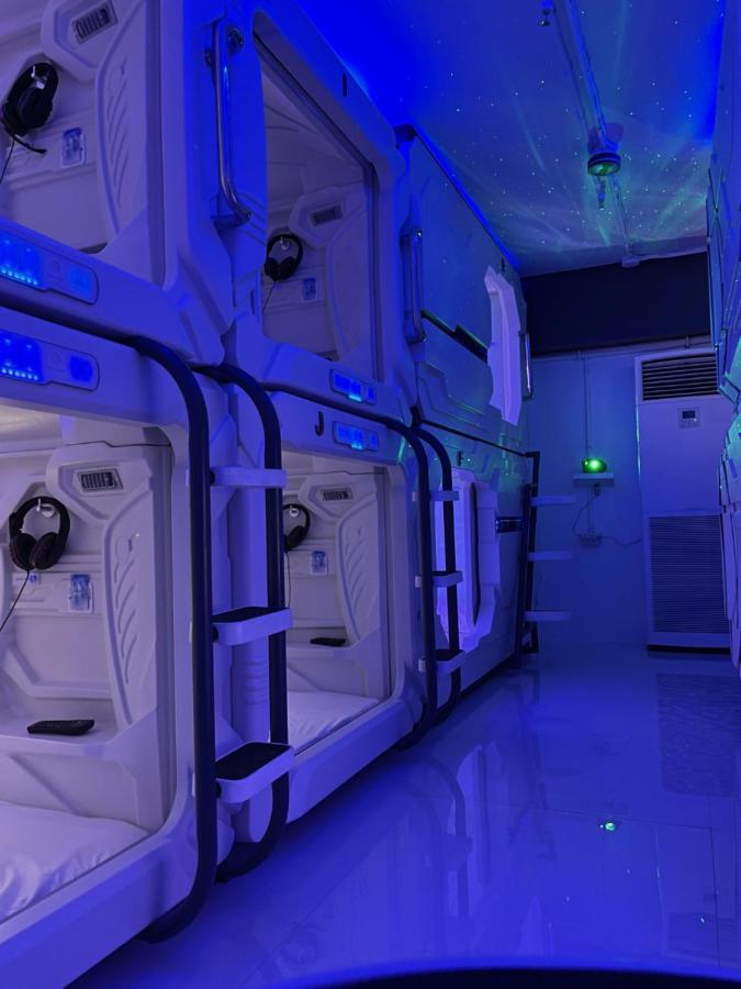Bmax Spacepods Sleep In Space - 4Mins From Mactan Airport Lapu-Lapu City Esterno foto